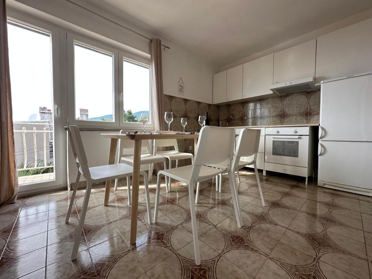 Apartments Matejcic Цриквениця Екстер'єр фото