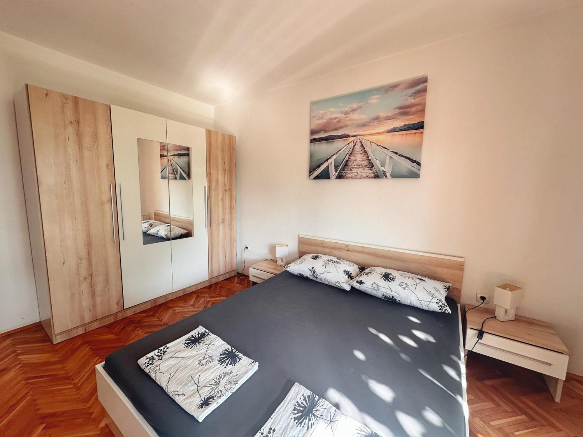 Apartments Matejcic Цриквениця Екстер'єр фото